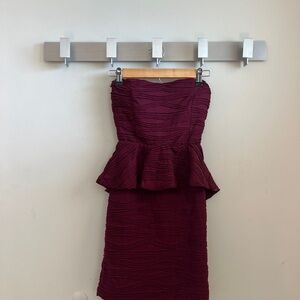 Elegant Strapless Burgundy Dress